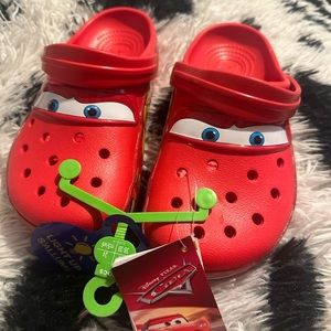 Crocs Classic Clog Lightning McQueen
LIGHTS UP m5/w7